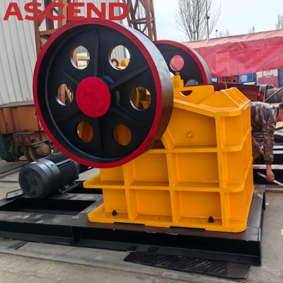 New Type Stone Crusher 40-60 Ton Per Hour For Gold Granite Line and Crushing Plant